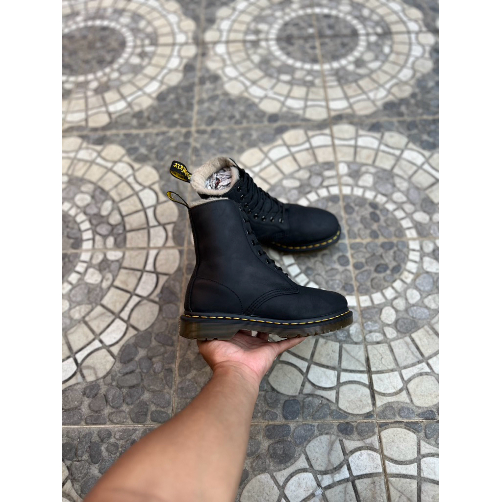 DR.MARTENS 1460 SERENA BLACK
