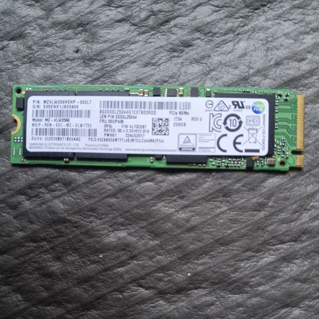 SSD nvme m.2 tipe Samsung bekas normal