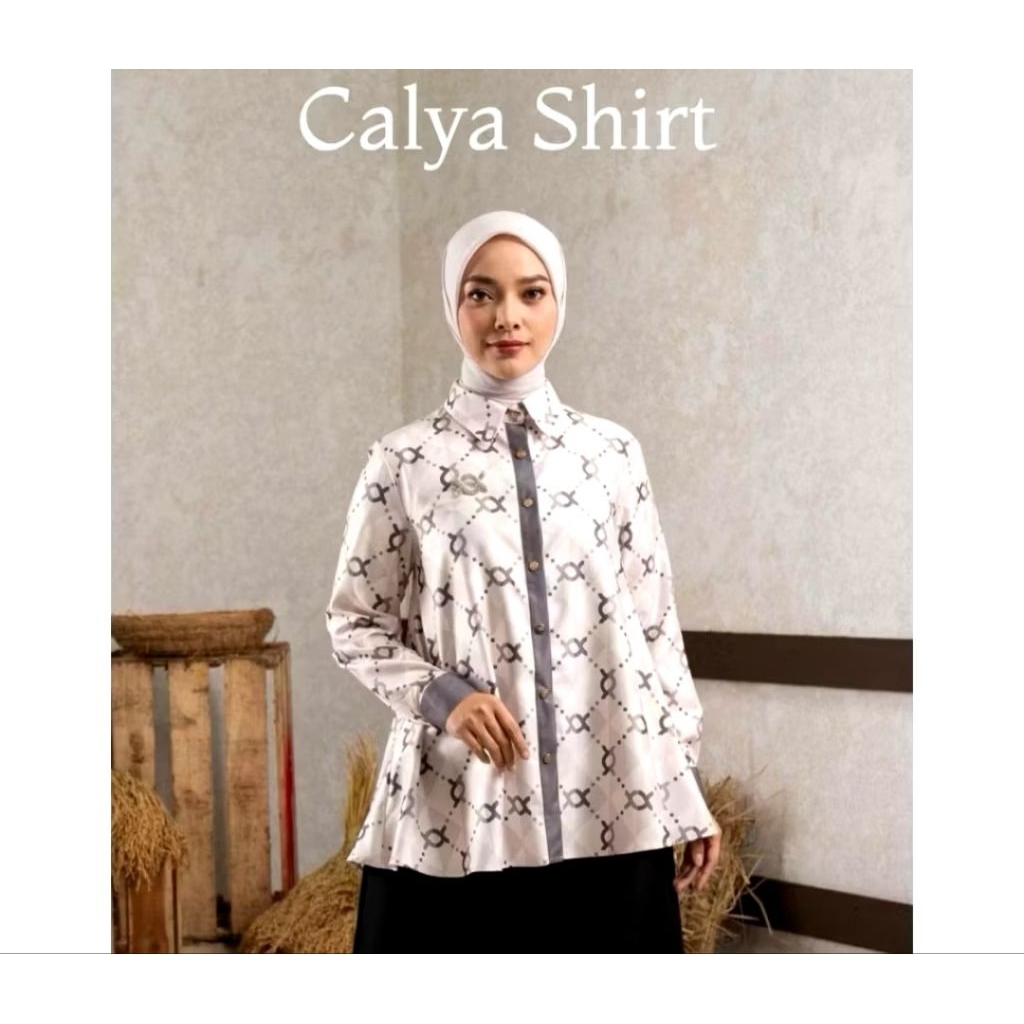 calya wearing klamby