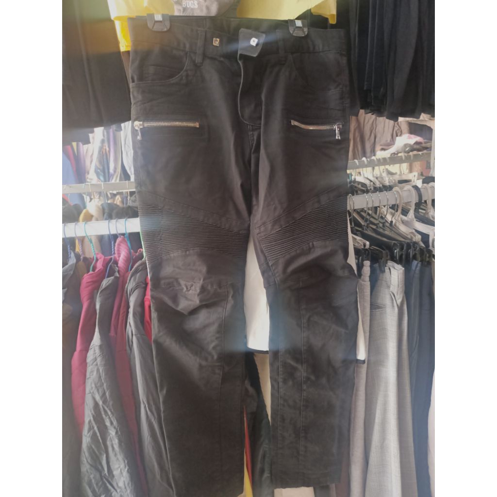 celana biker/size32/BAL..MA.IN