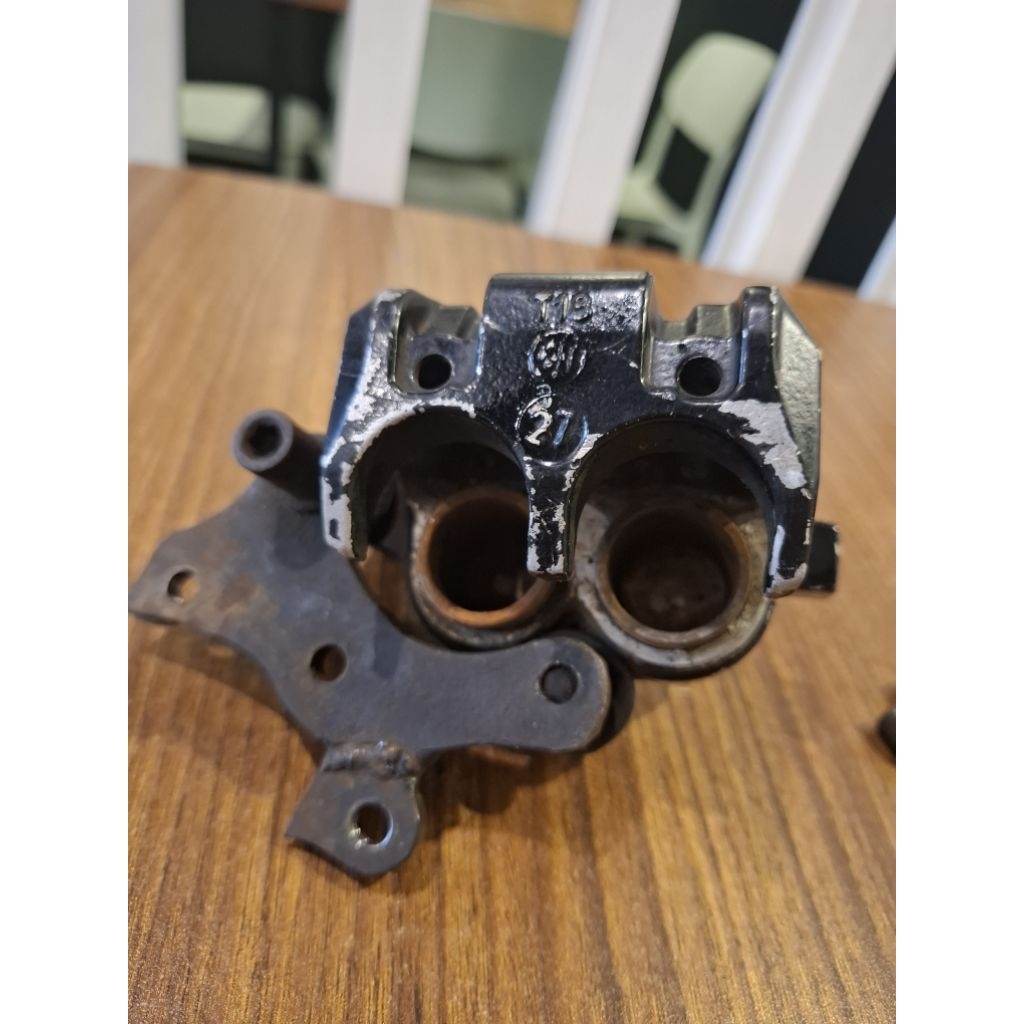 Kaliper depan Ninja RR New