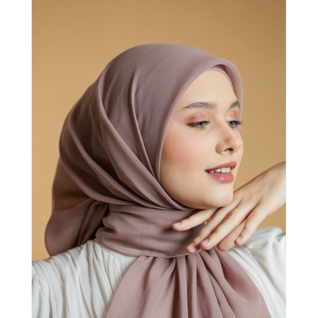 Ellena Hijab - Paris Plain Japan (Hijab Segiempat Bahan Paris Japan Premium)