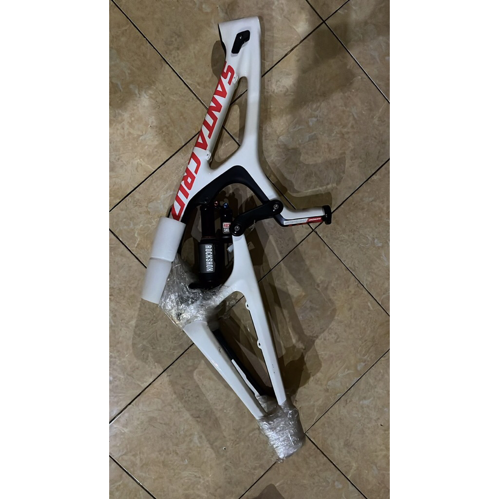 santacruz v10 mtb downhill carbon frame s