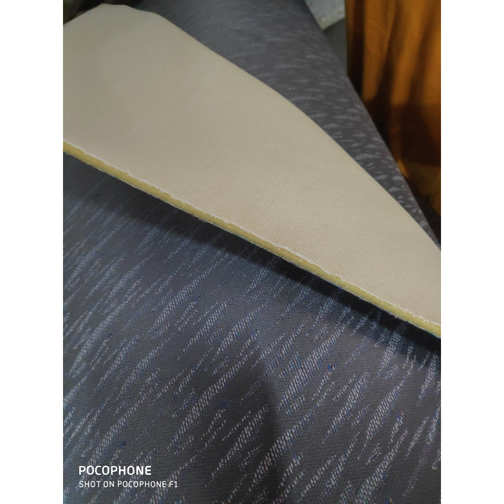 kain ori jok mobil lama