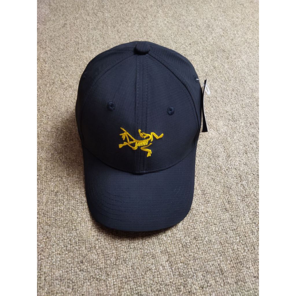 Topi Arcteryx premium impor