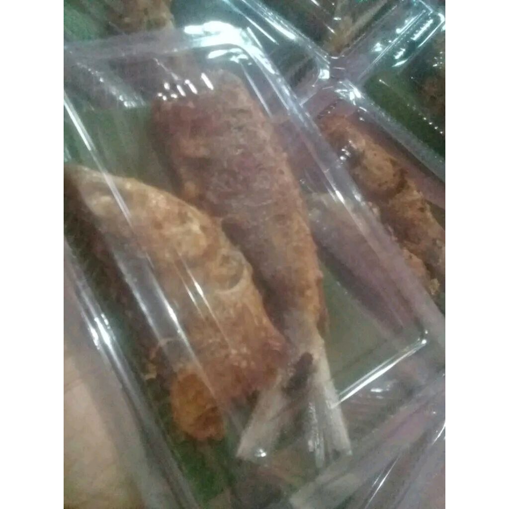 Otak2 Bandeng dan tape ketan hijau