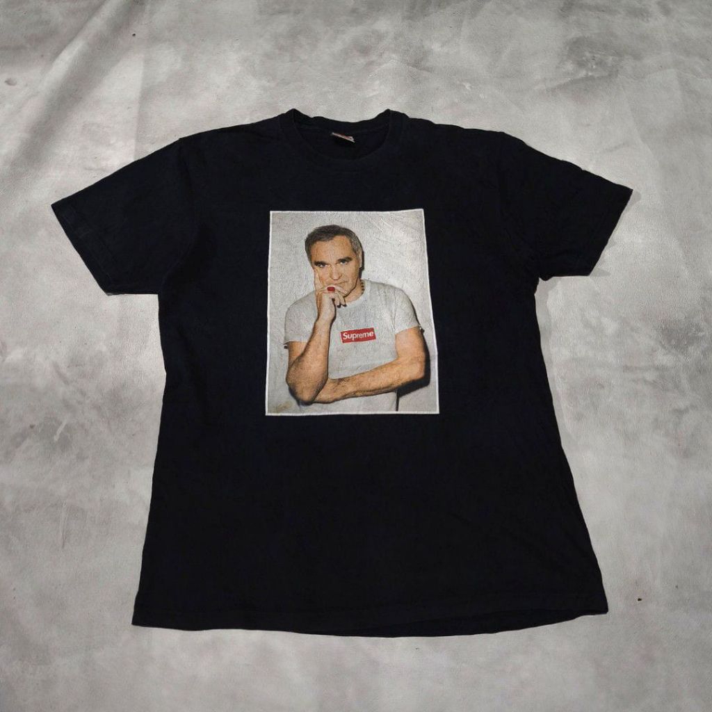 Baju kaos pria supreme morrissey hitam