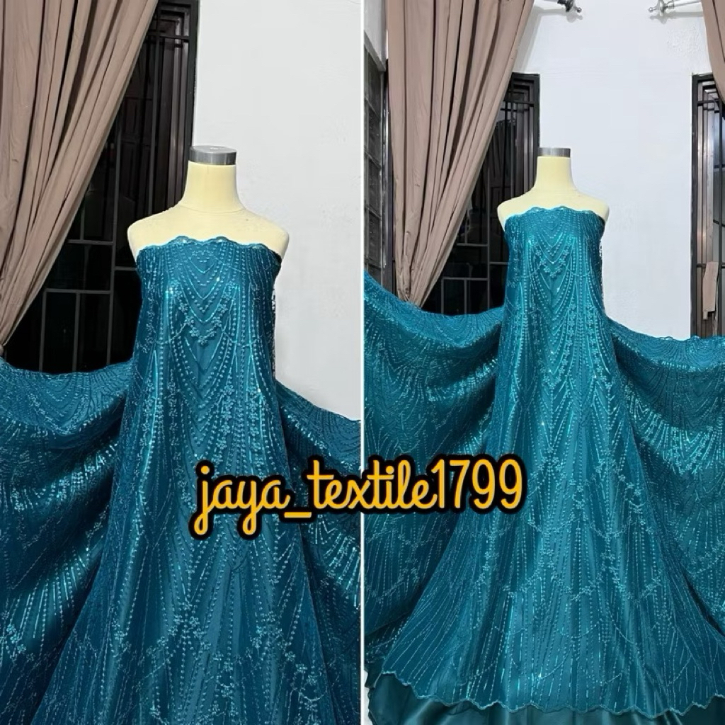 Tile Payet mutiara, Bahan kebaya Brokat swaroski payet