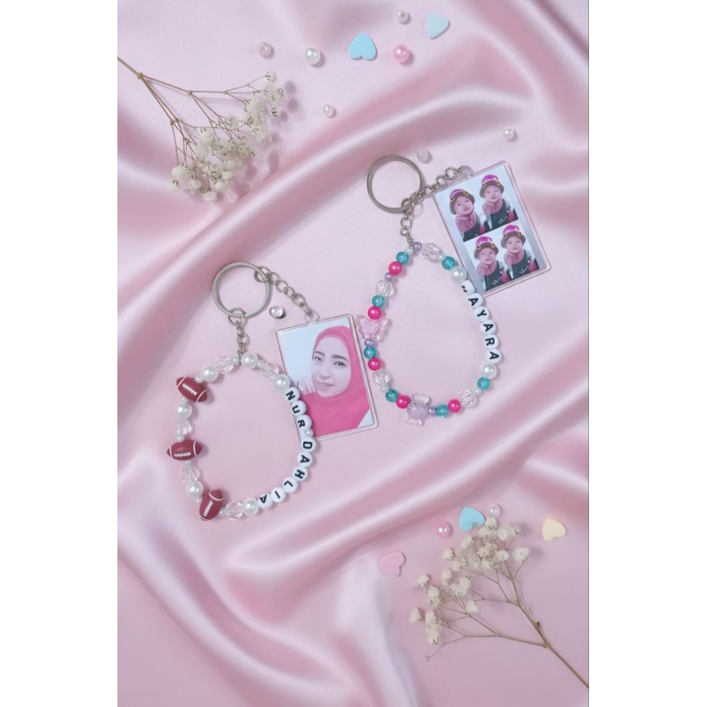 Gantungan kunci foto custom nama