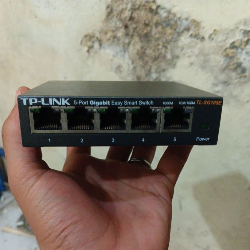 tp-link TL-SG105E