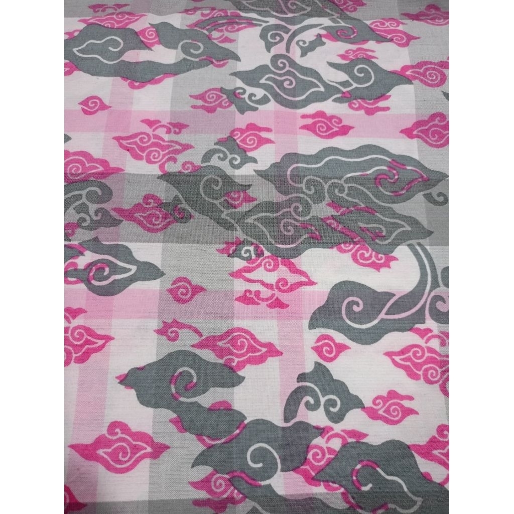 Tenun Lurik Batik Printing Prasojo Klaten Jogja klasik cerah Mega mendung