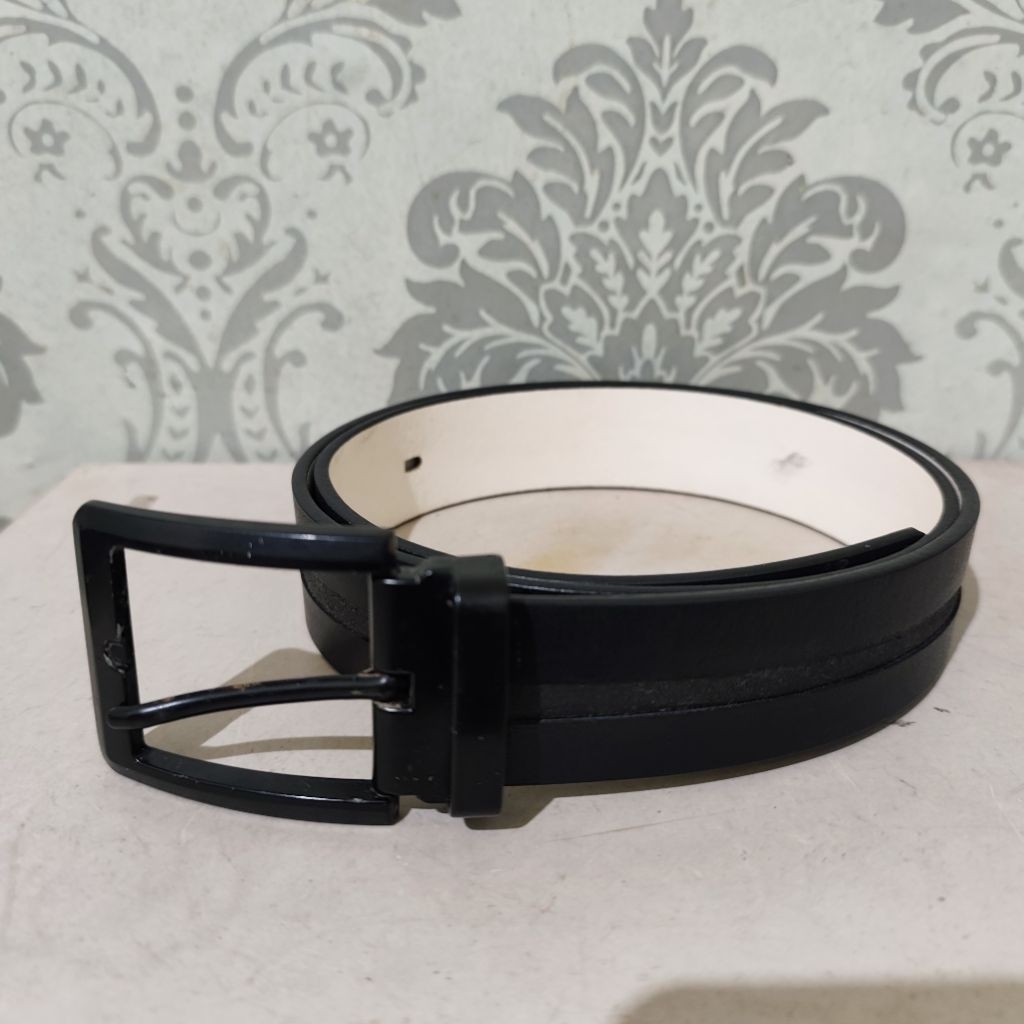 Sabuk Ikat pinggang pria kulit Picard preloved