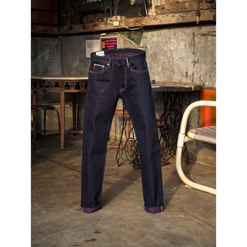 Heavyweight Raw Selvadge Izhman Denim - Mushroom Forest 17oz Unsanforized Weft Purple