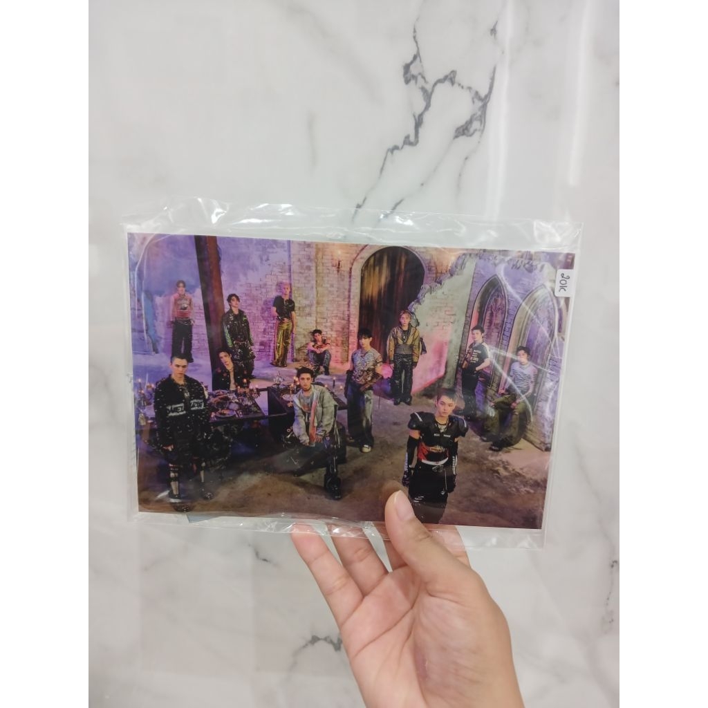 Mini Poster Seventeen POB Happy Burstday + Photocard Holder