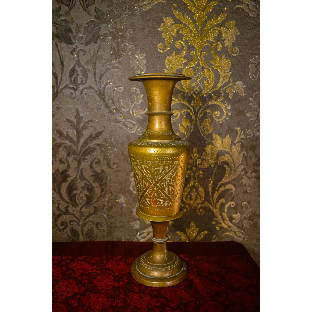 Guci antik kuningan jadul