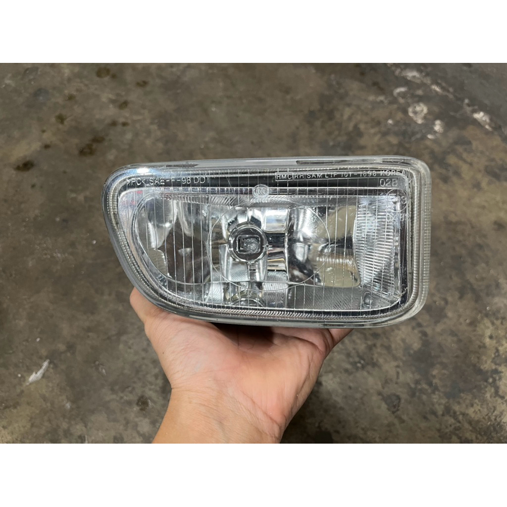 Foglamp lampu kabut hyundai trajet kanan original