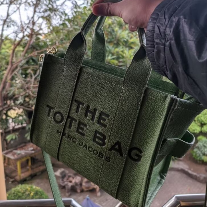 Marc Jacobs The Tote Bag Second