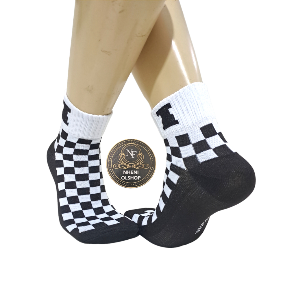 kaos kaki olahraga pendek motif catur- kaos kaki olahraga pendek