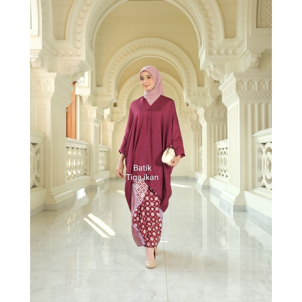 OneSet Kebaya Kaftan Viscose LooseFit Modern dan Rok Lilit Batik Premium