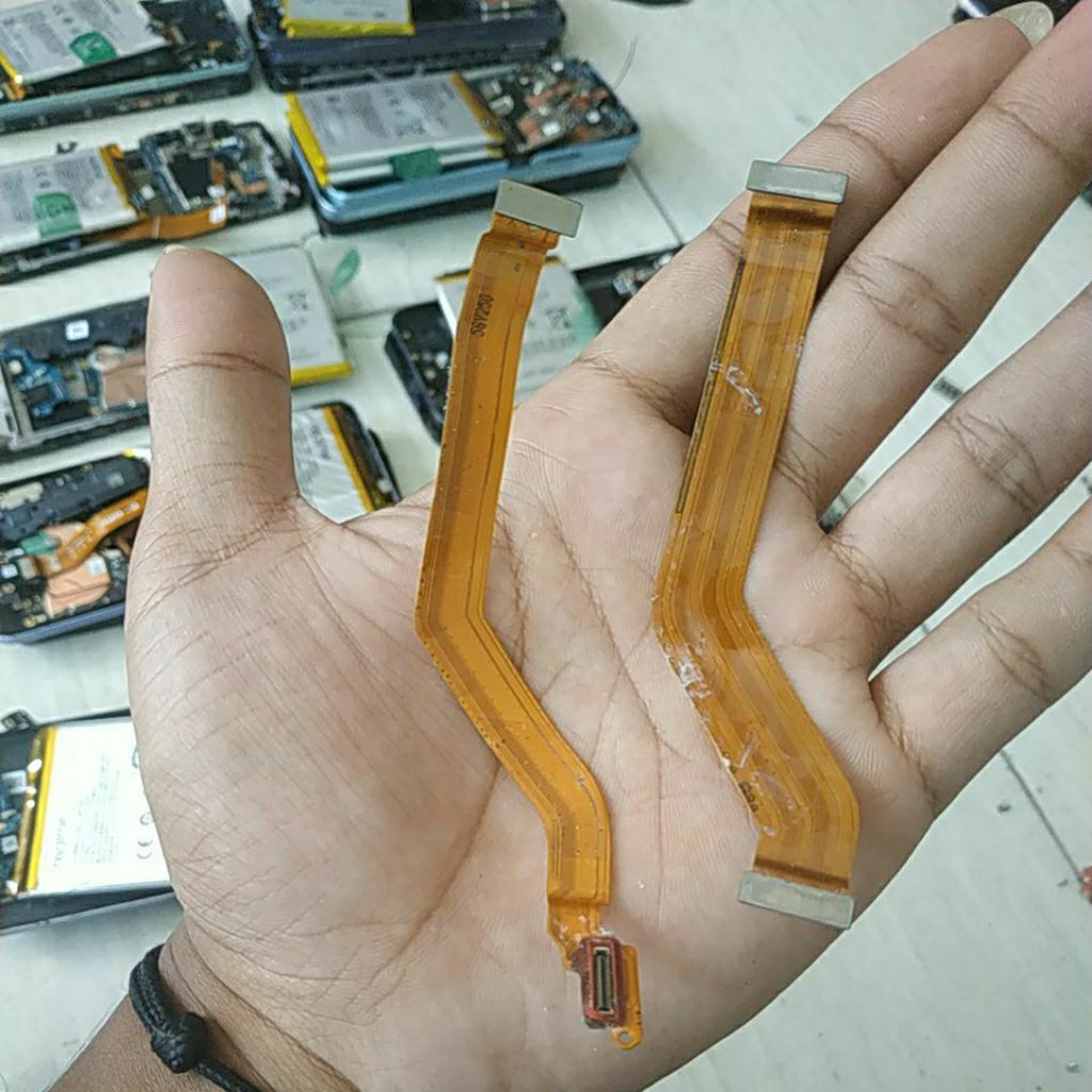 fleksibel cas plus flexible lcd bekas Vivo v21e