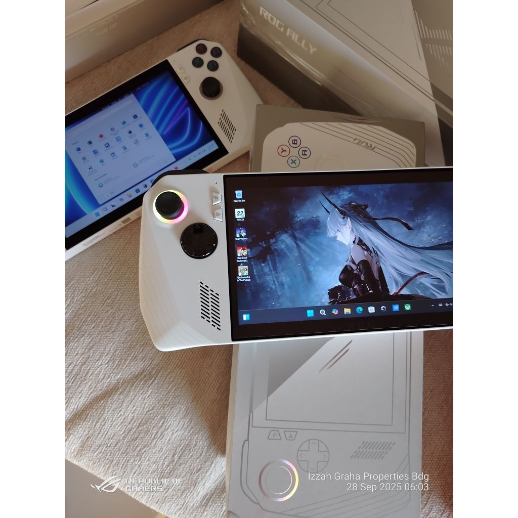 ASUS ROG ALLY Z1 EXTREME SSD 1TB GARANSI