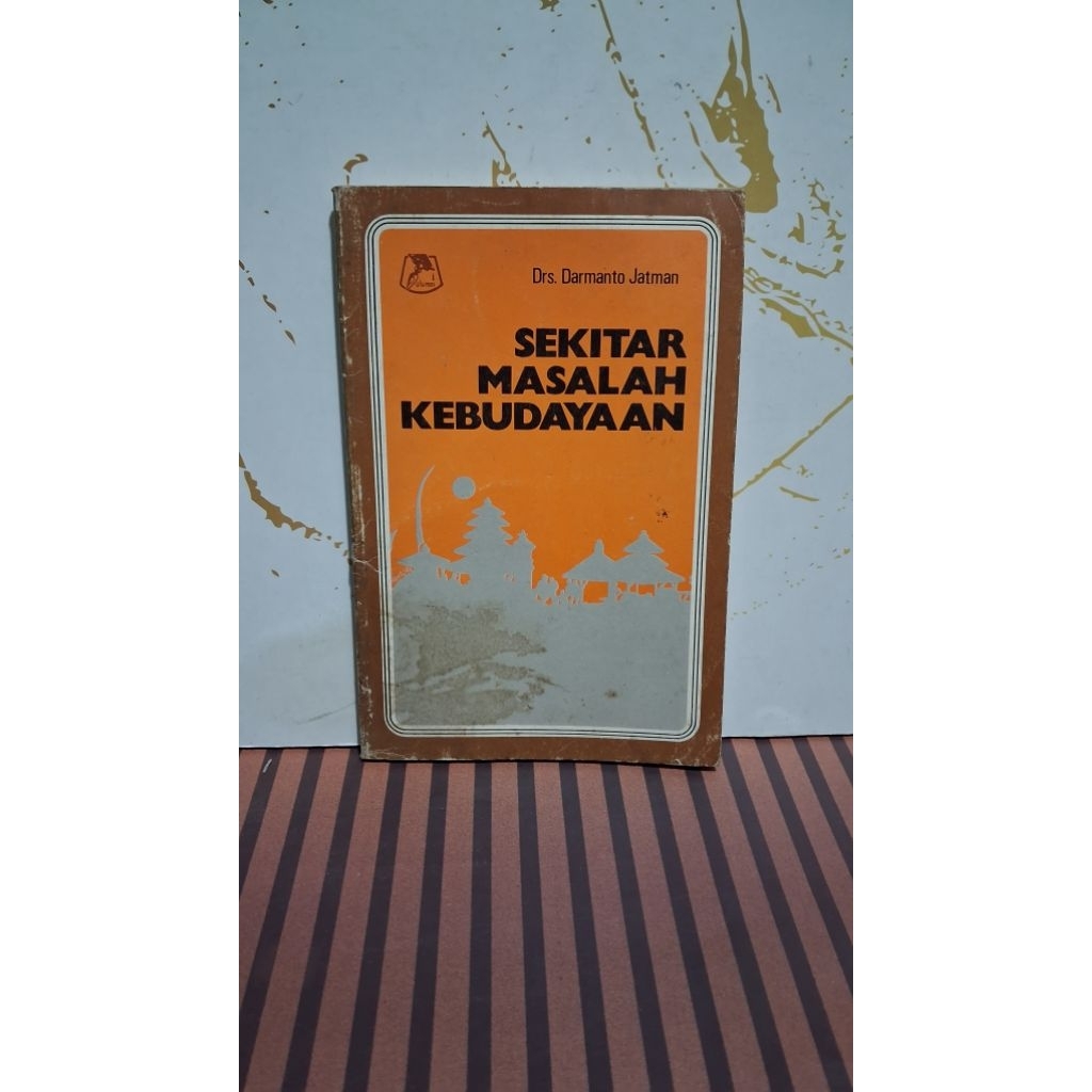 SEKITAR MASALAH KEBUDAYAAN - Drs. Darmanto Jatman