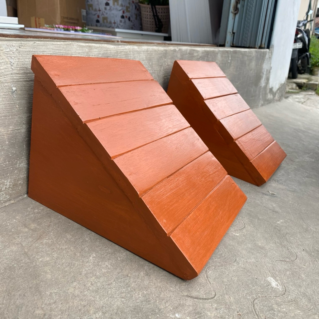 TANJAKAN SEPEDA MOTOR//Tanjakan sepeda motor bahan kayu