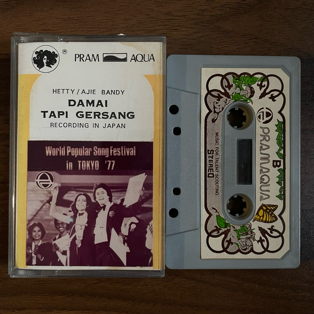 Kaset pita - Hetty/ Ajie Bandy - Damai tapi gersang