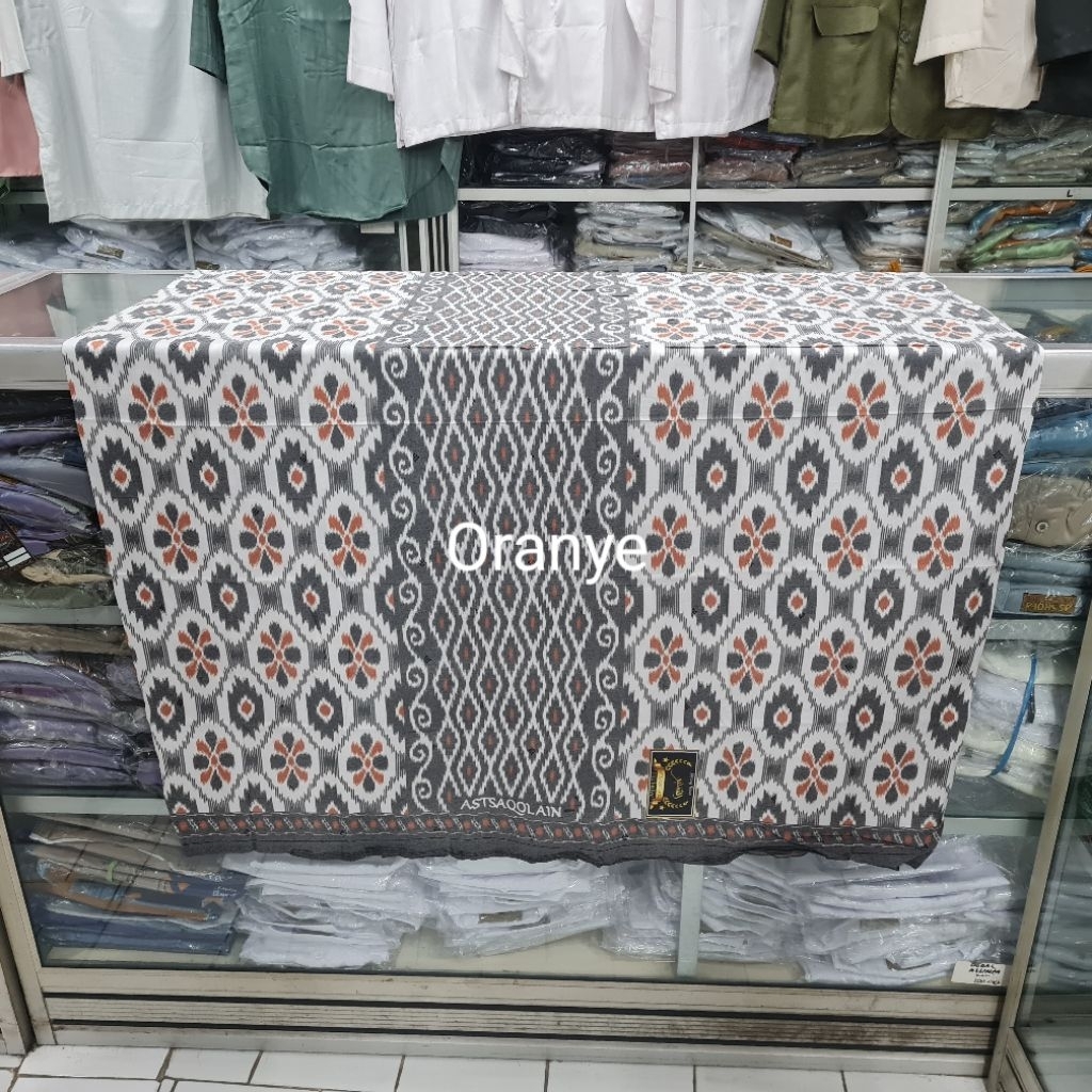 Sarung Pria Astsaqolain Motif Kawung Goyor Kawung Gunung Kawung Gunung Exclusive