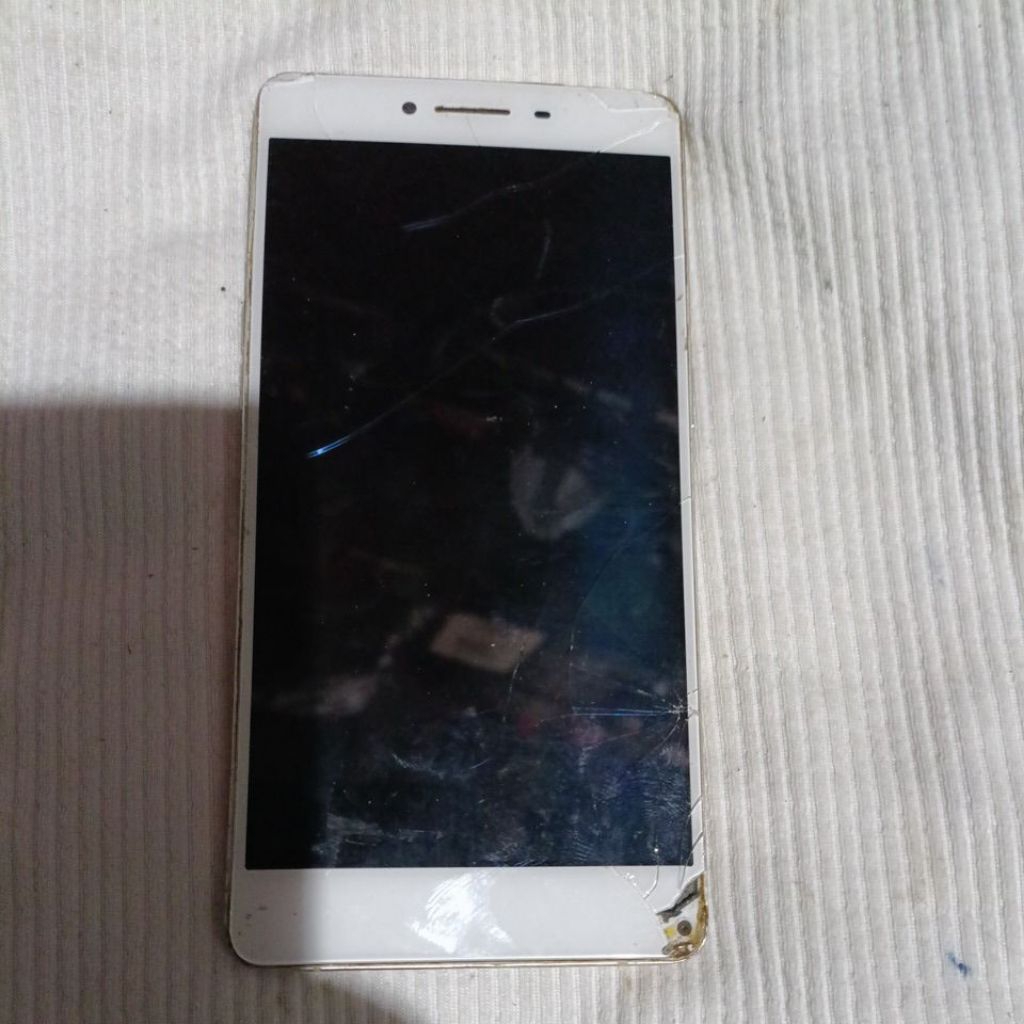 mesin Oppo R7s normal