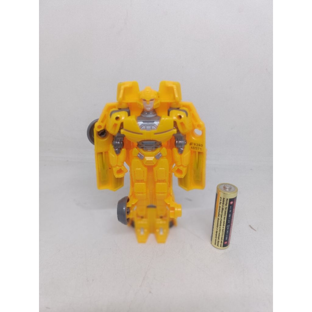 FIGUR TRANSFORMER BUMBLEBEE HASBRO