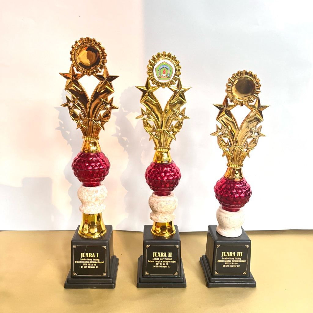 TROPY PIALA SATU SET VARIASI MUSIK