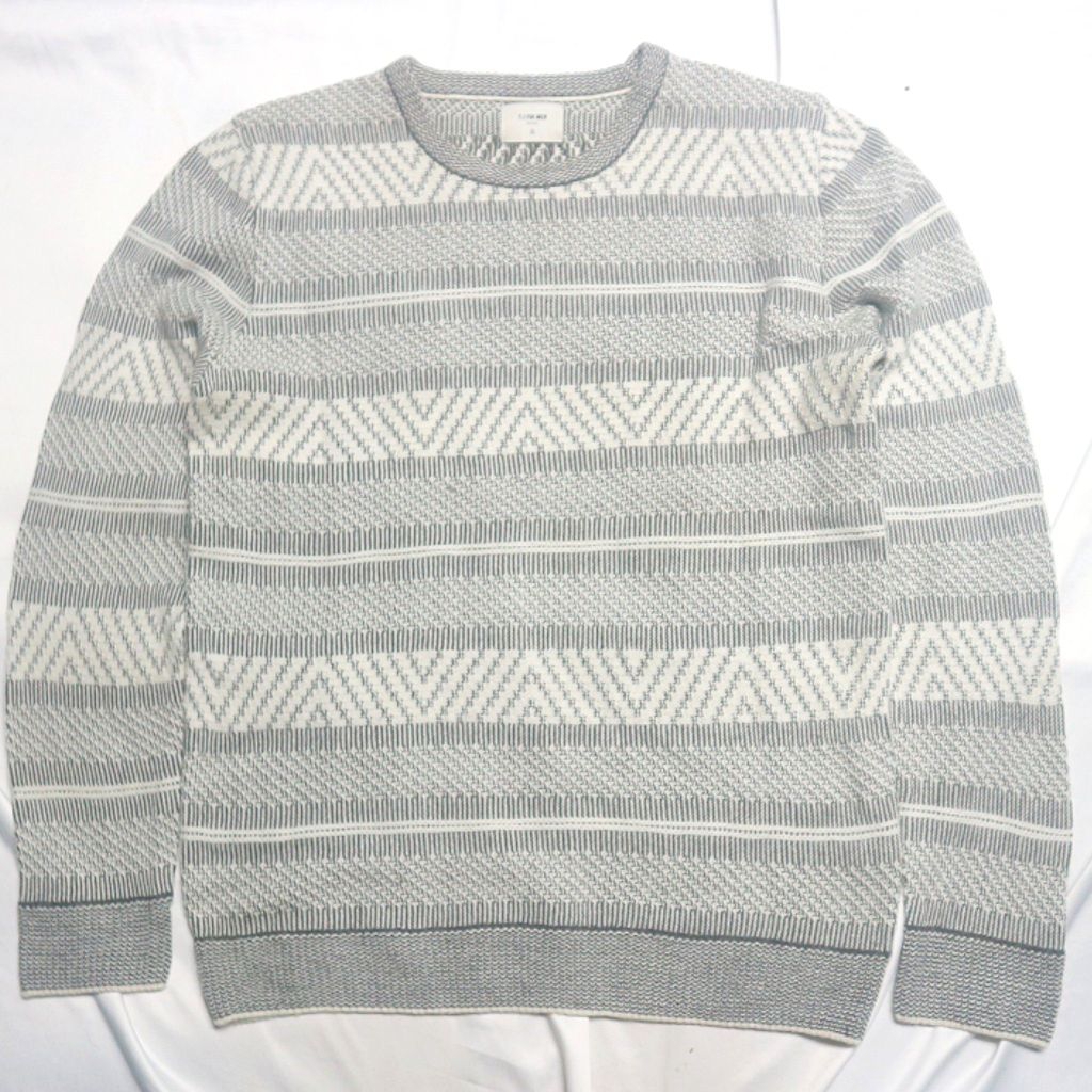 T.I FOR MEN SEOUL Motif Pattern Navajo Abu Hitam Putih Wool Knitwear Sweater Sweatshirt Crewneck Raj