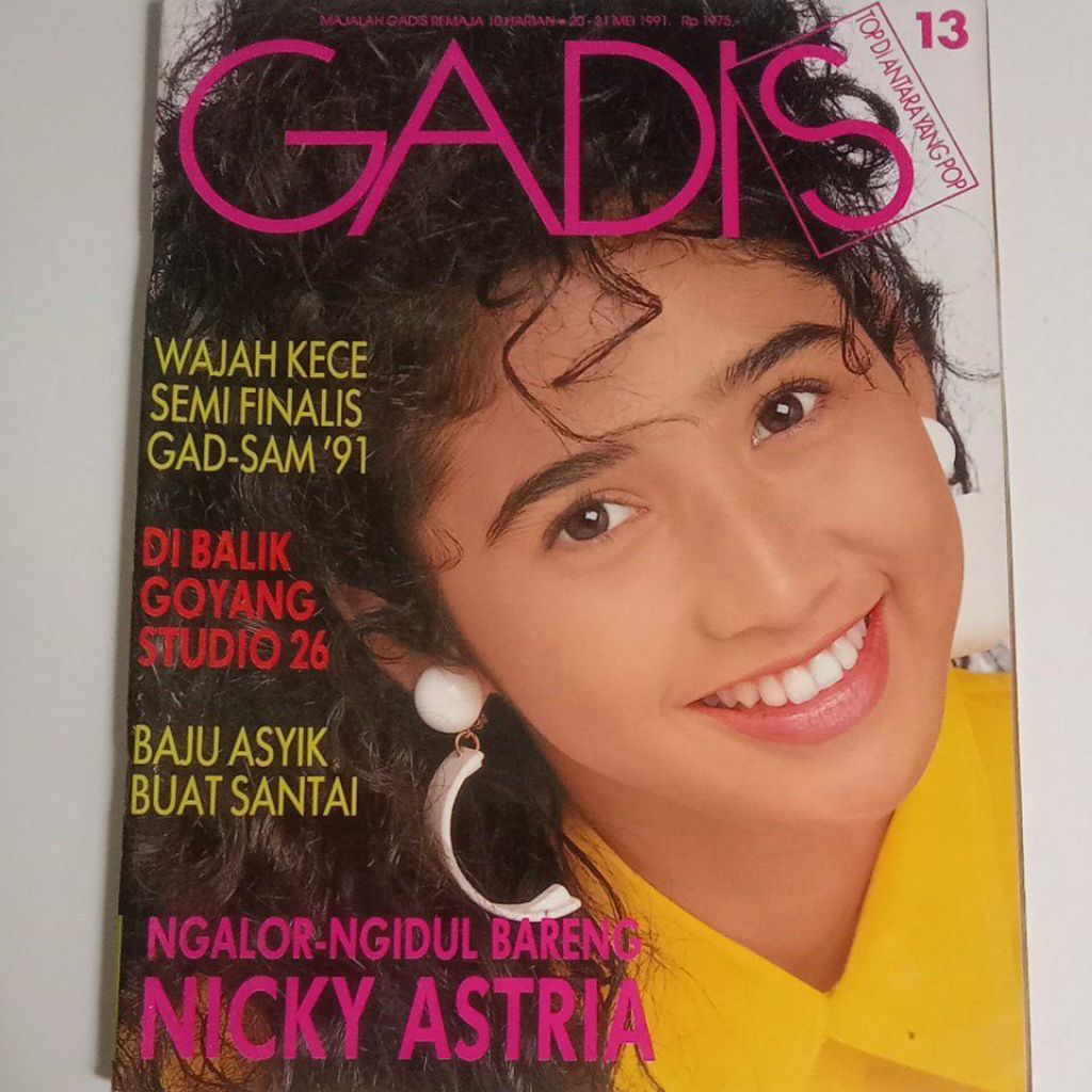 Majalah Gadis Tahun 1991 Cover Aulia Bella Marinda (Finalis Cogirl'96)