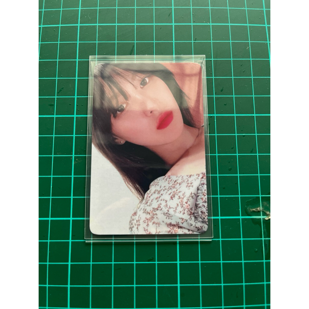 Wendy Dear U Photocard October