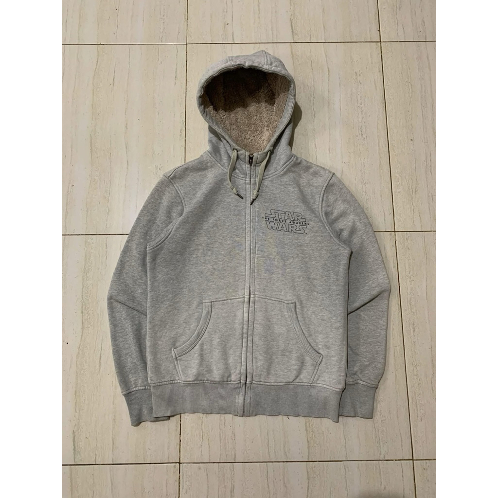 zh sherpa uniqlo x starwars