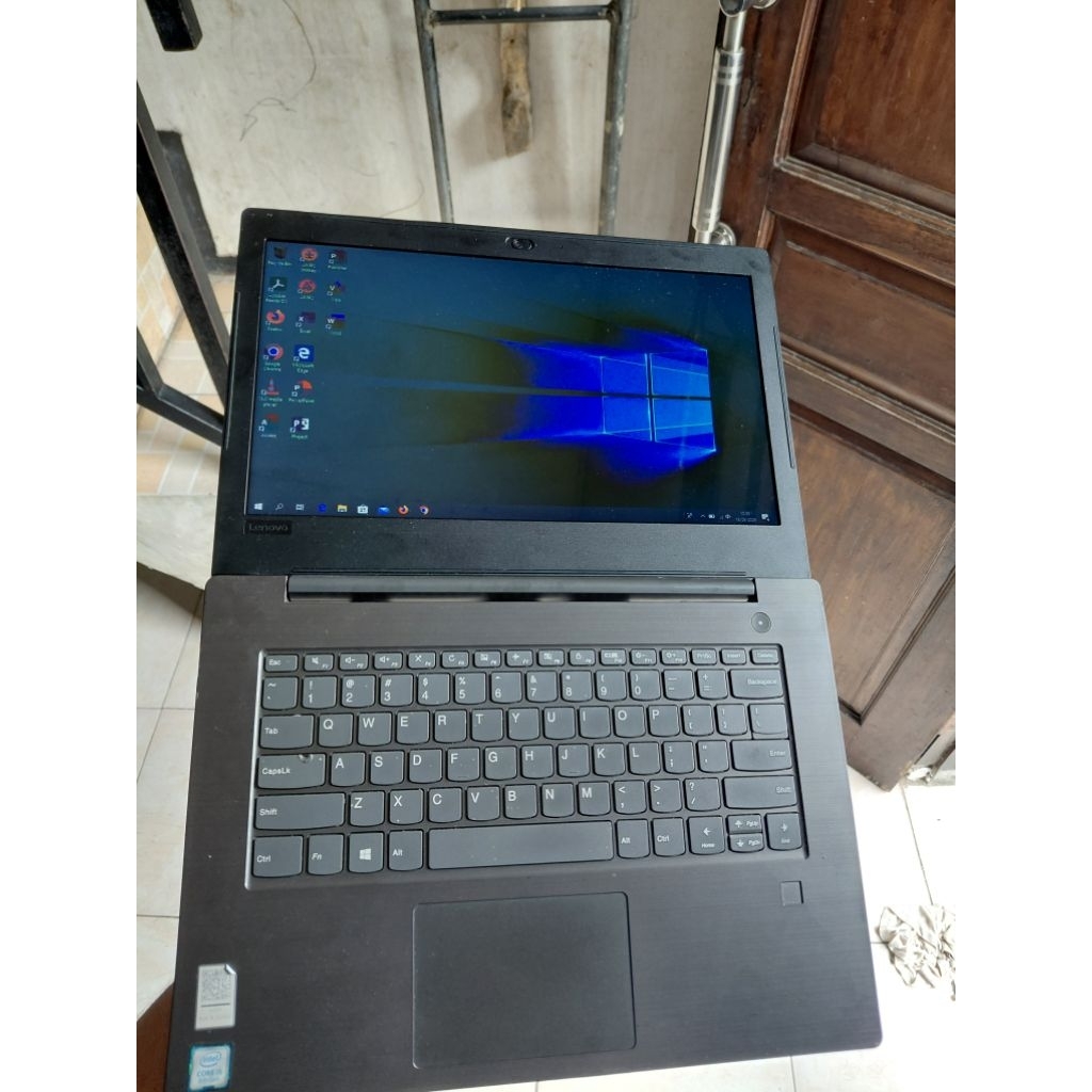 LENOVO V130-14IKB I5 8250U/8/256SSD