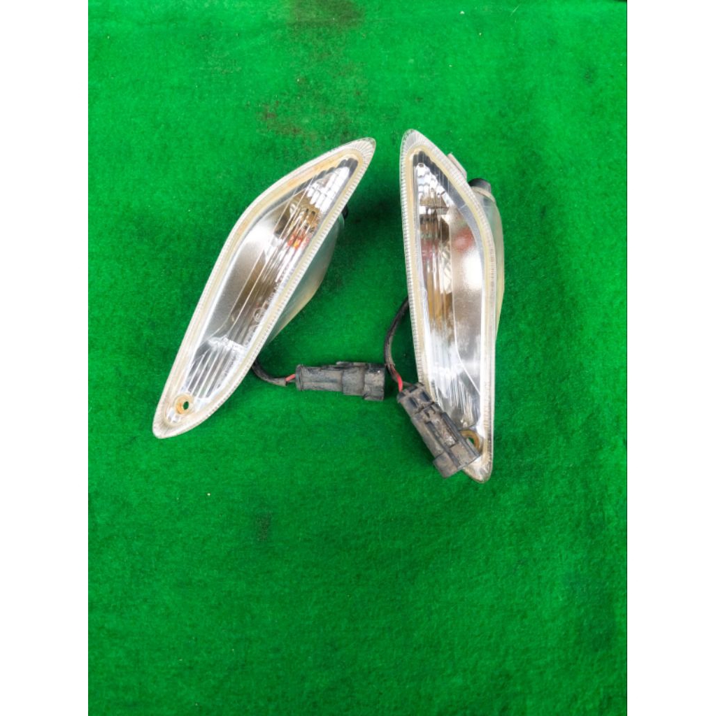 lampu sein riting blakang set kanan kiri vespa sprint primavera original