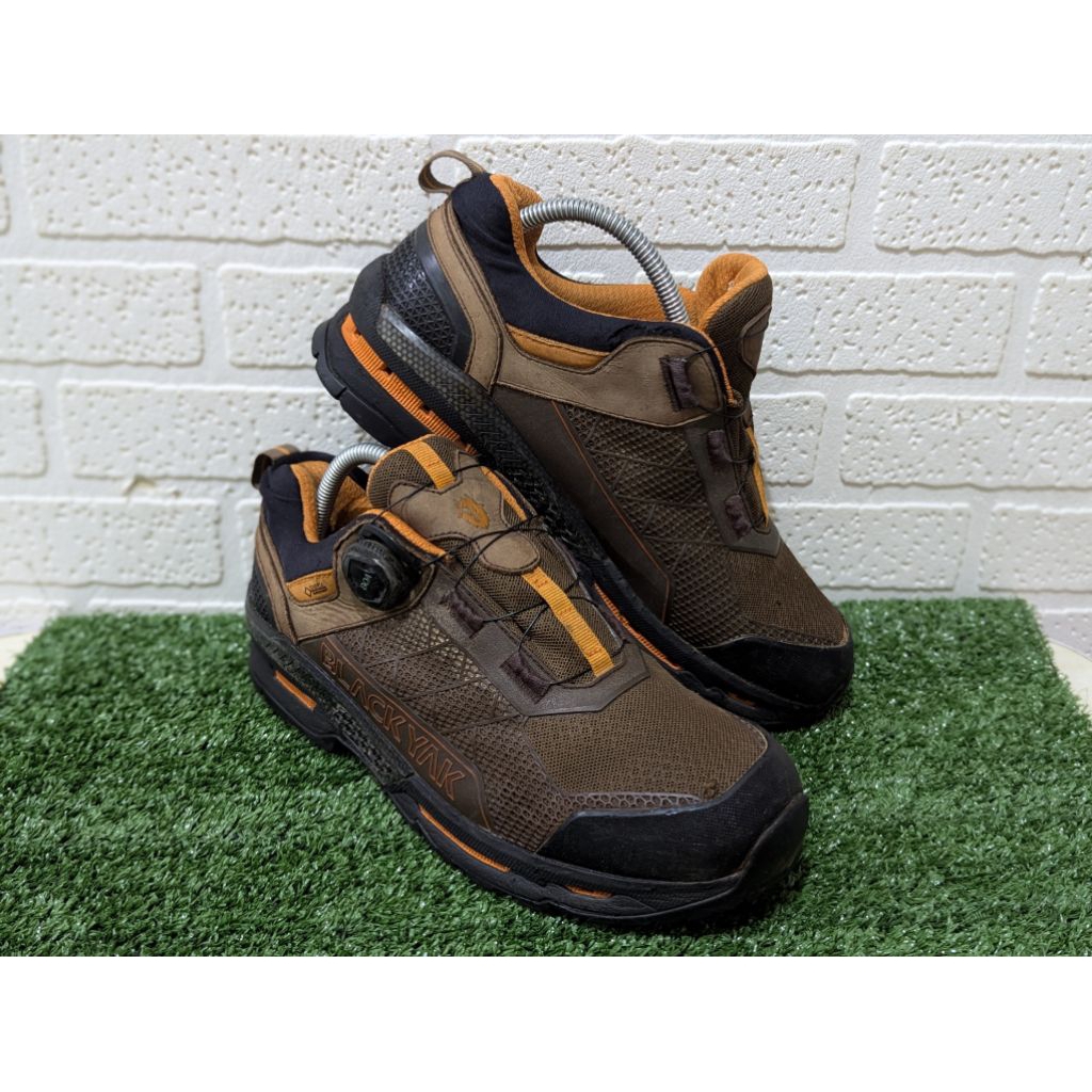 Sepatu Blekyak Boa Otdor Second