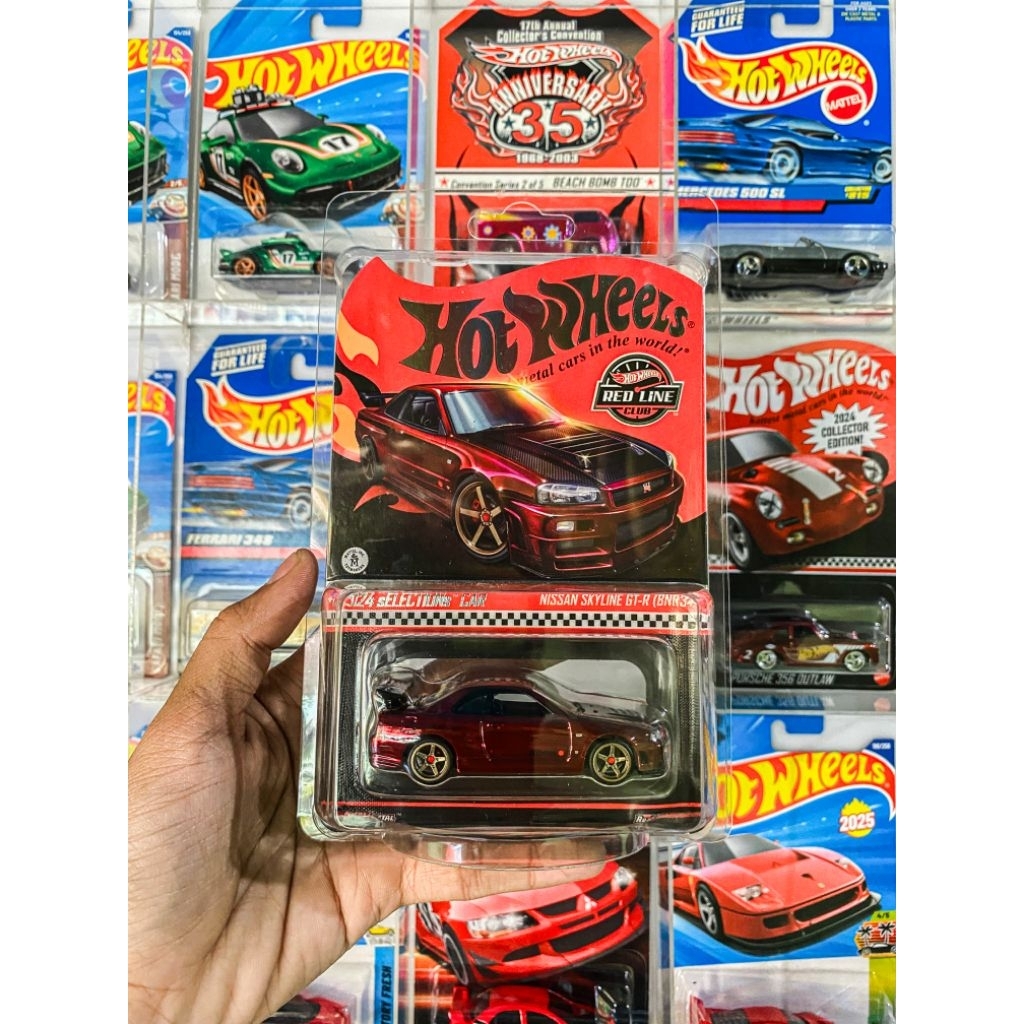 Hot Wheels RLC R34 Oxblood Selection
