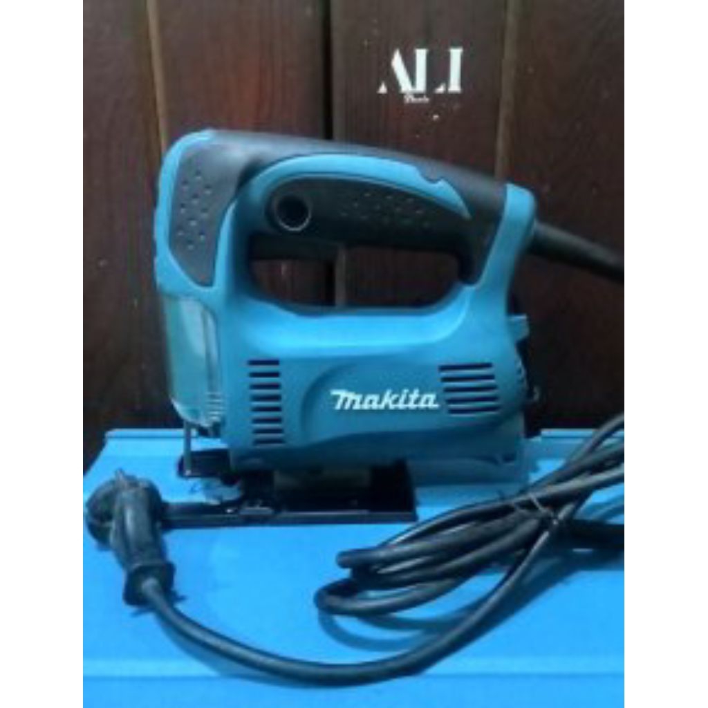 Jigsaw makita 4327M second