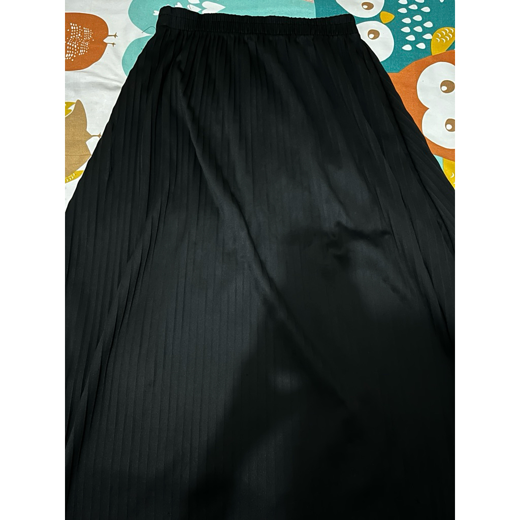 Preloved Rok Plisket