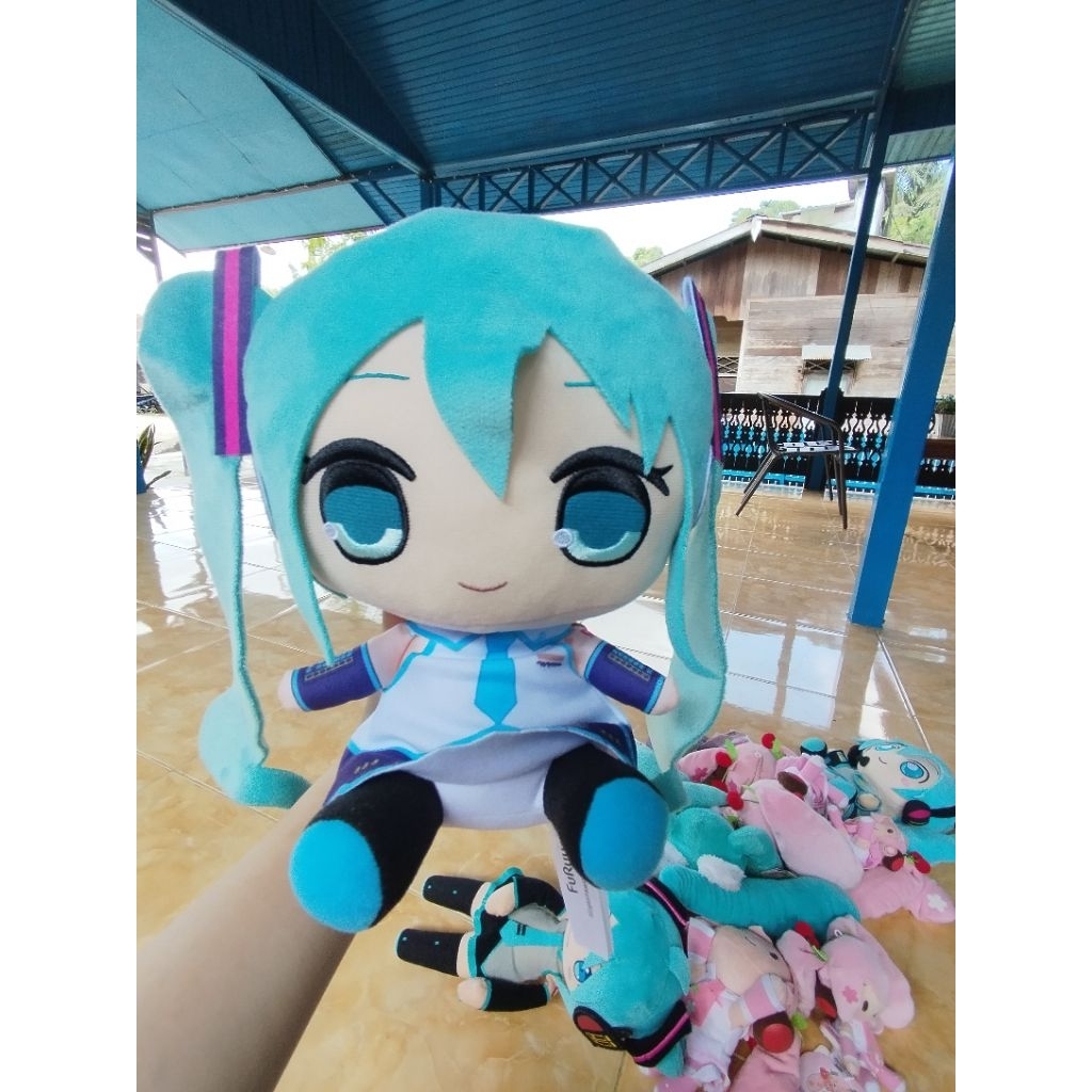 boneka hatsune miku furyu