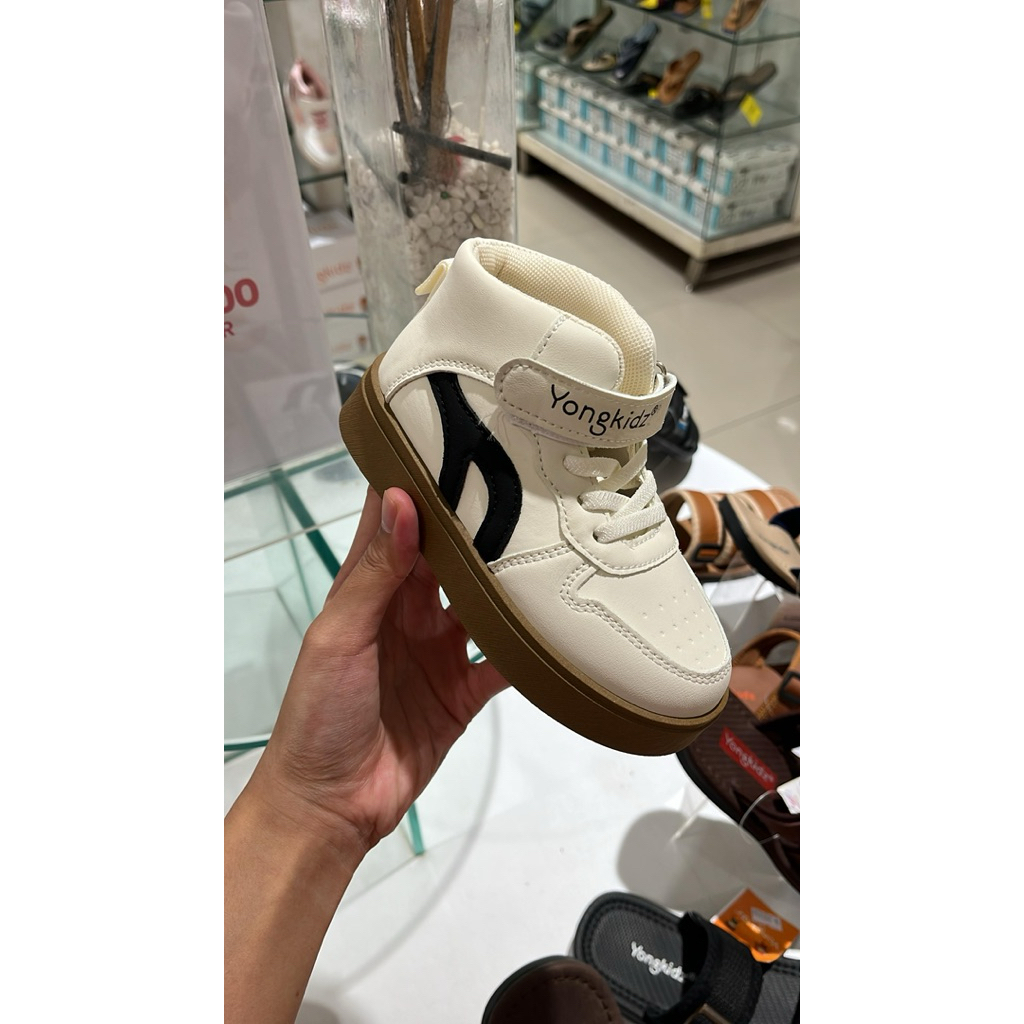sepatu anak cowok model high kekinian brand Yongkidz