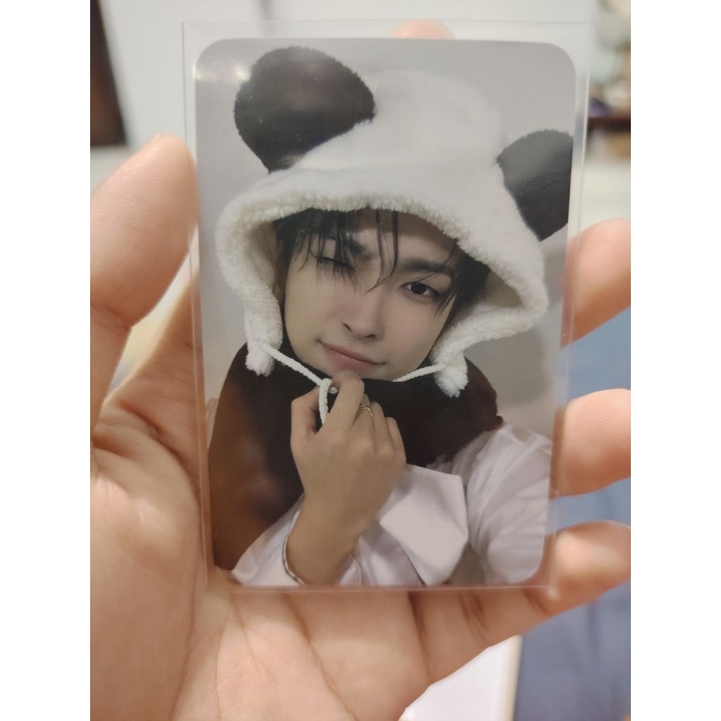 pc ateez hongjoong panda POB soundwave golden hour pt. 2pc ateez hongjoong panda POB soundwave golde