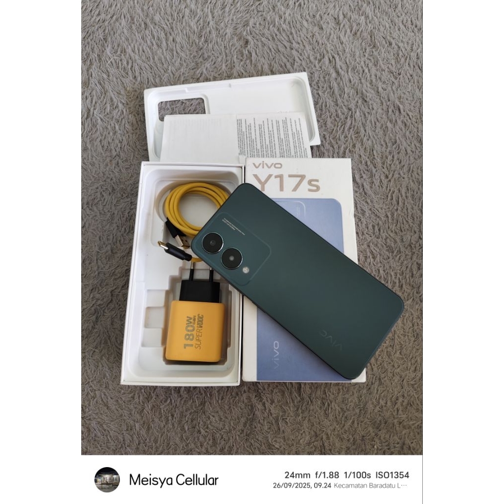 vivo y17s ram 4+4/128 mulus get A second fulset original
