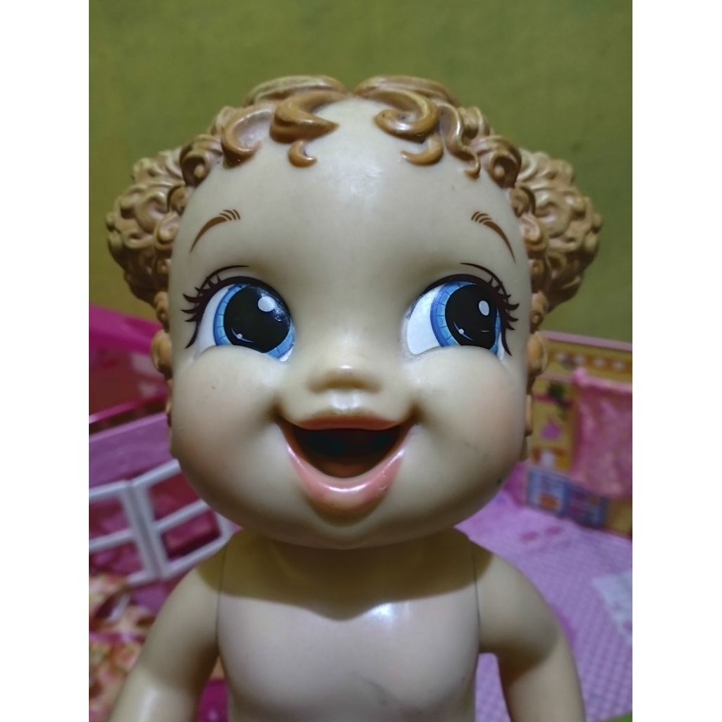 boneka baby alive preloved