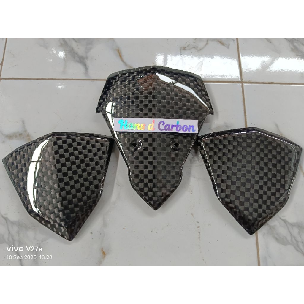 Dasi & Visor Carbon Kevlar Vario 125 Led Old