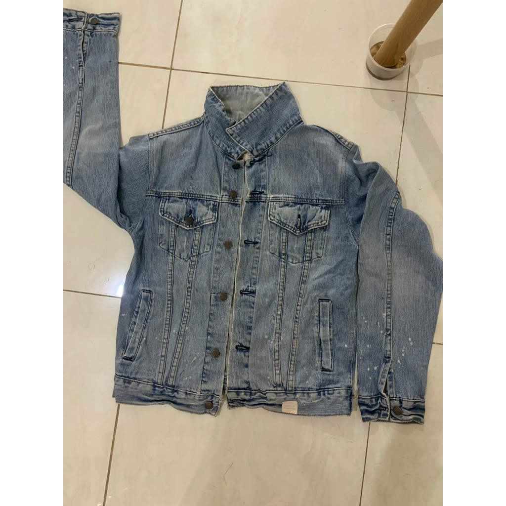 preloved pribadi pria jaket jeans sweater  kemeja branded(pembelian 2 pcs free 1 baju)