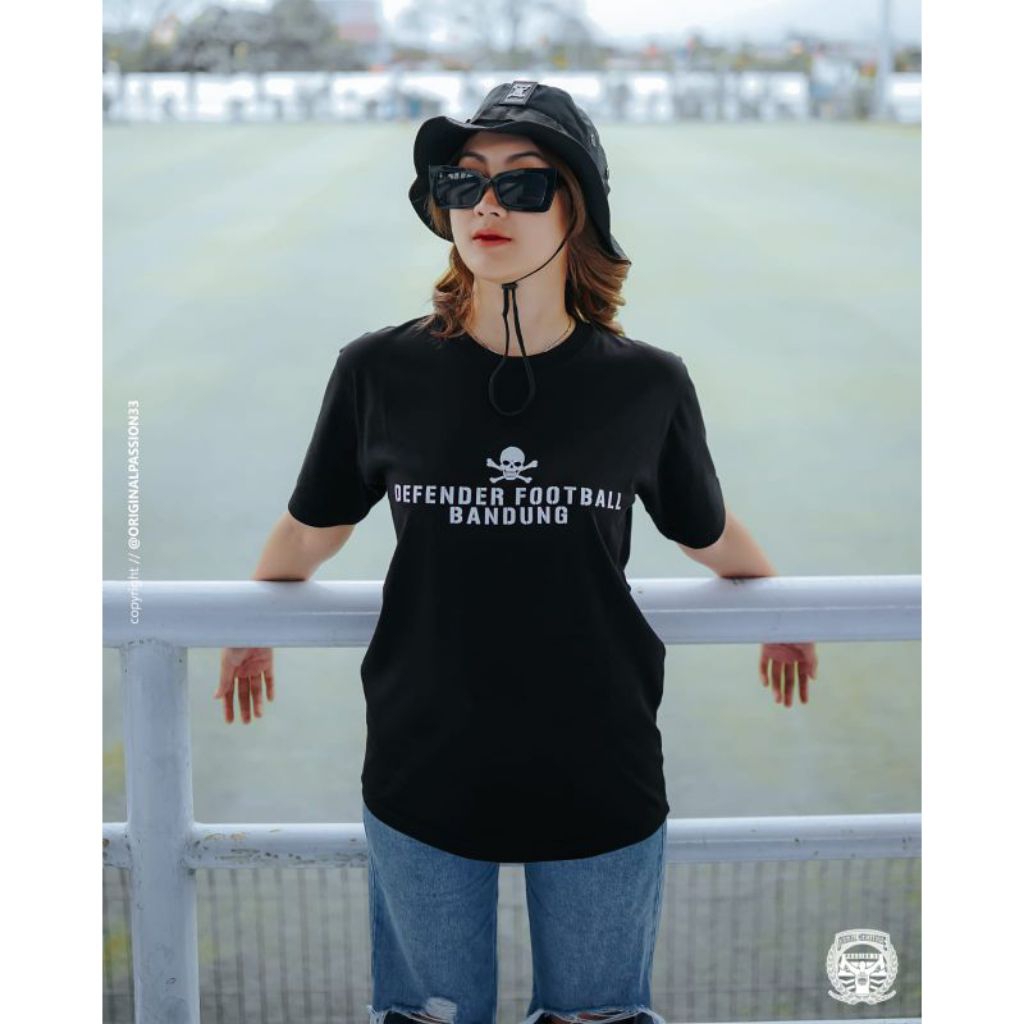 Baju Kaos Persib DEFENDER FOOTBALL BANDUNG Distro Casual Pria Wanita Dewasa